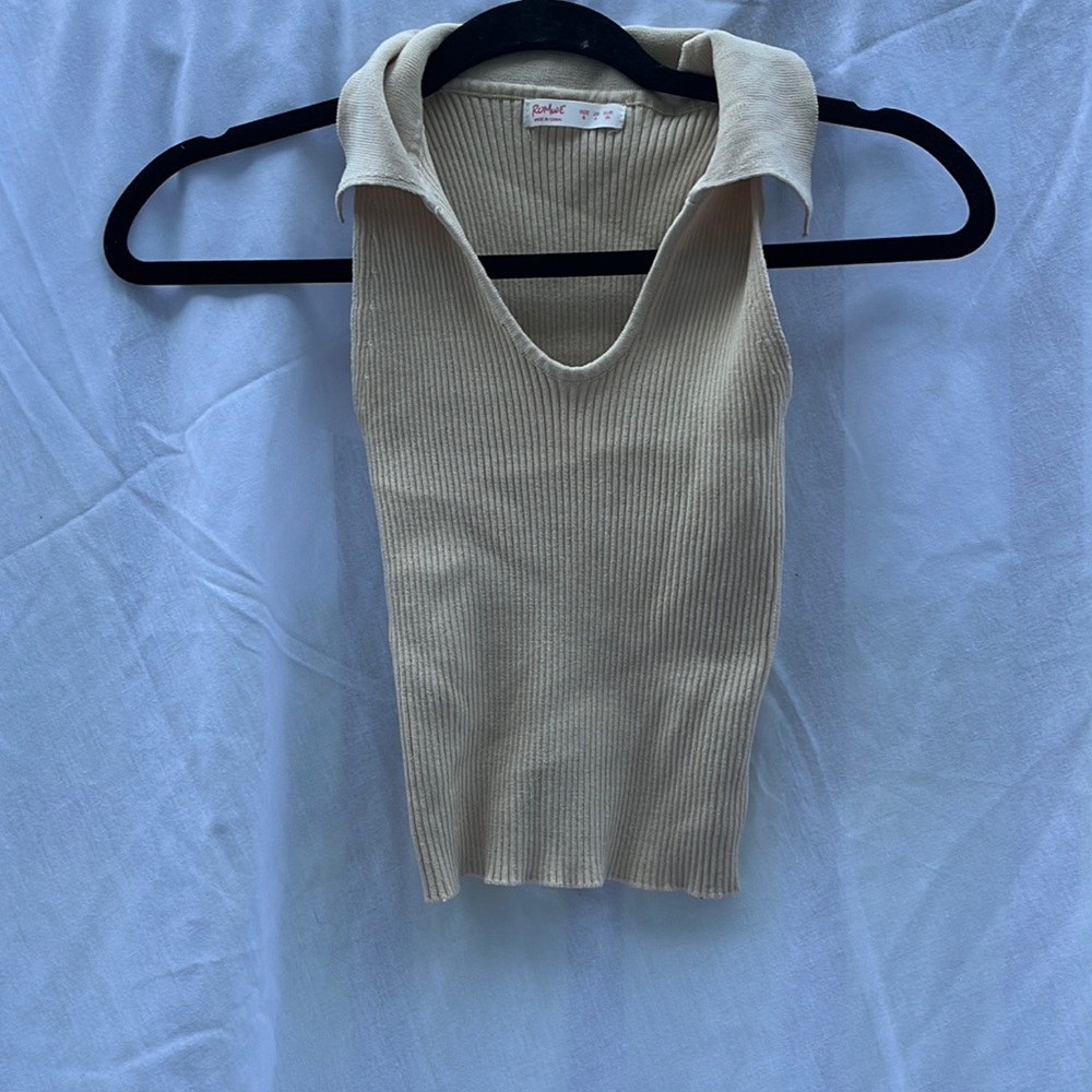 Ribbed v neck tank with color